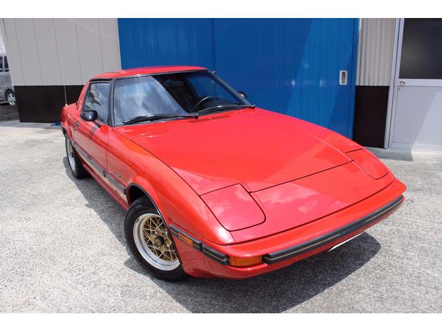 USED LEFT-HAND DRIVE CAR