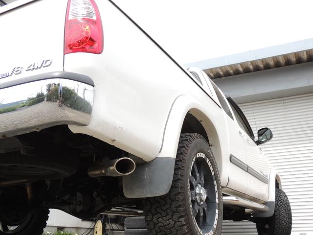 アクセスキャブ SR5 TRDオフロードPKG 4WD(17枚目)