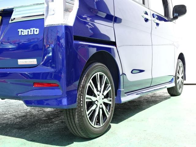 カスタムXトップエディションSAII 純正8インチツインナビ(19枚目)