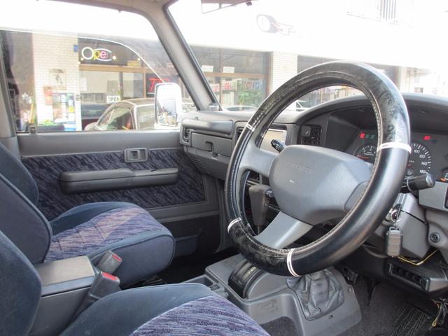 SXワイド HDDナビ CD DVD ETC AW 4WD(16枚目)