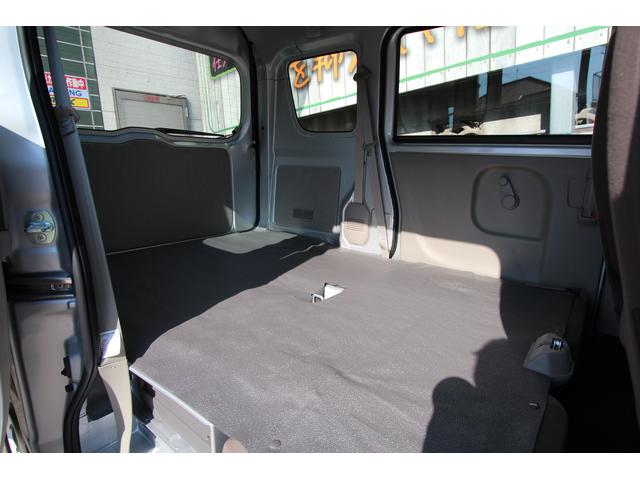 PA 5速マニュアル車 新車 新品フロアマット付き(11枚目)