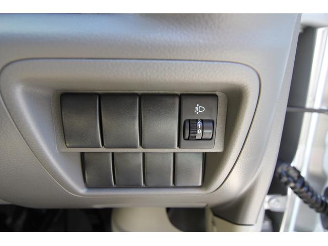PA 5速マニュアル車 新車 新品フロアマット付き(13枚目)