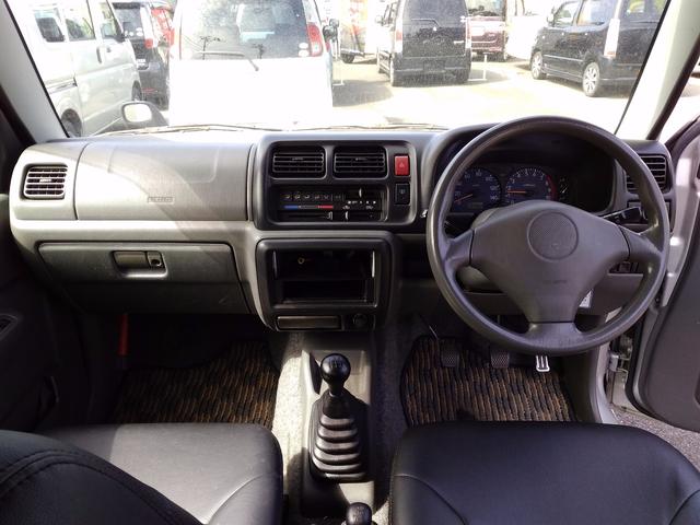 XC 5MT 4WD レザー調シートカバー(15枚目)