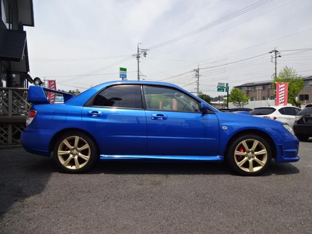 WRX 4WD 大型リアウィング STIゲノムマフラー(4枚目)