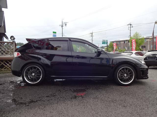WRX STI Aライン 4WD カーボンルーフ 後期仕様(4枚目)