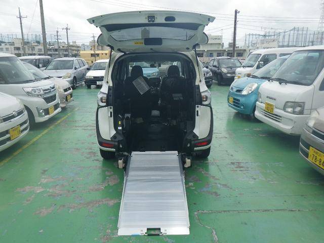 X 車いす仕様車 スローパー 福祉車両(7枚目)