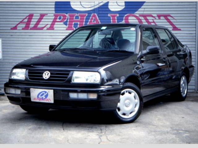 Photo of VOLKSWAGEN VENTO GLi used VOLKSWAGEN