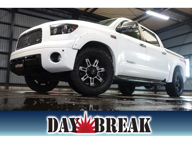 クルーマックス リミテッド 4WD レッドロック(1枚目)