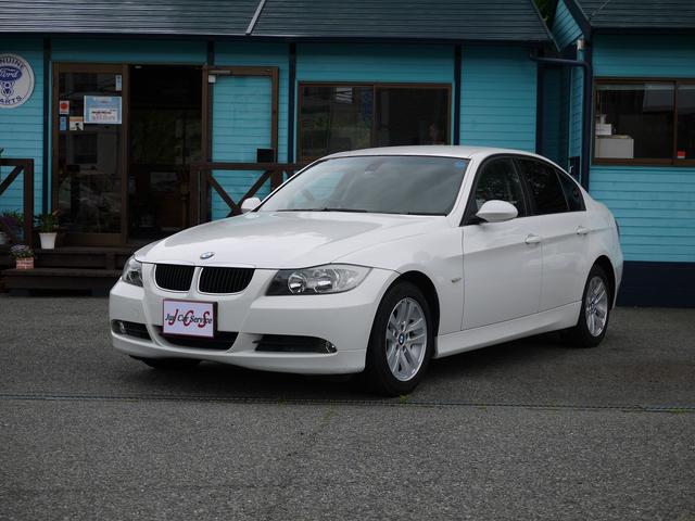 Bmw 320i white smoke #3