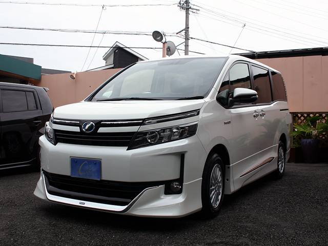 トヨタ ヴォクシー ハイブリッドV 左右電動ドア モデリスタエアロ付 TSSC