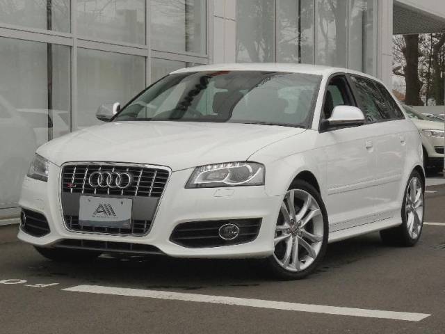 Audi S3 Sportback White. AUDI S3 SPORTBACK