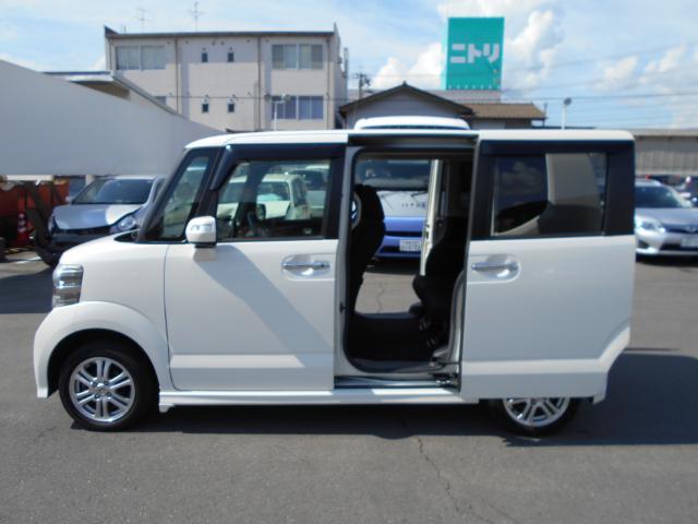 カスタムG-Lパッケージ 4WD ナビ付(9枚目)