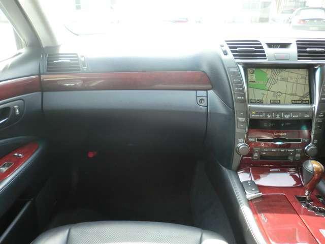 LS460 社外エアロ(11枚目)