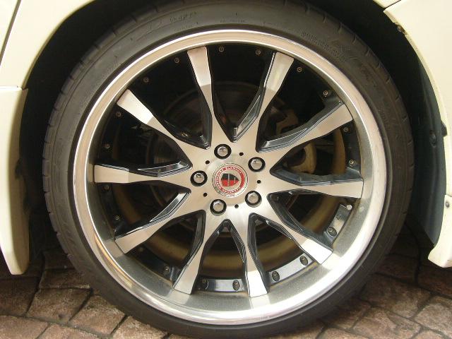 240G 8人 エアロ 20インチ 車高調 F/S/Rカメラ(20枚目)