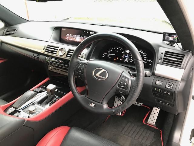 LS460 Fスポーツ 赤革 ワンオーナー ローダウン(10枚目)