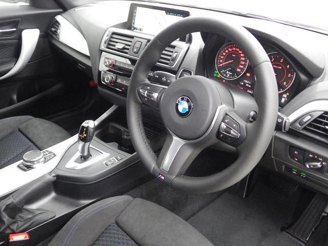 118d Mスポーツ 後期モデル 正規認定中古車(3枚目)