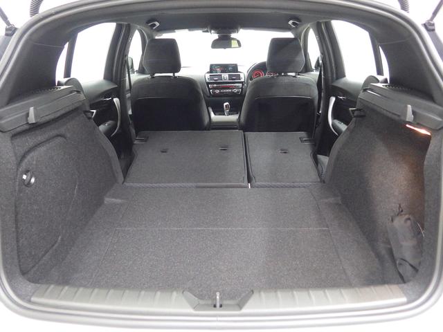 118d Mスポーツ 後期モデル 正規認定中古車(11枚目)