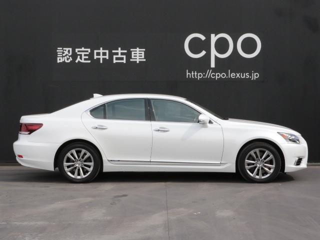 LS600h バージョンL(4枚目)