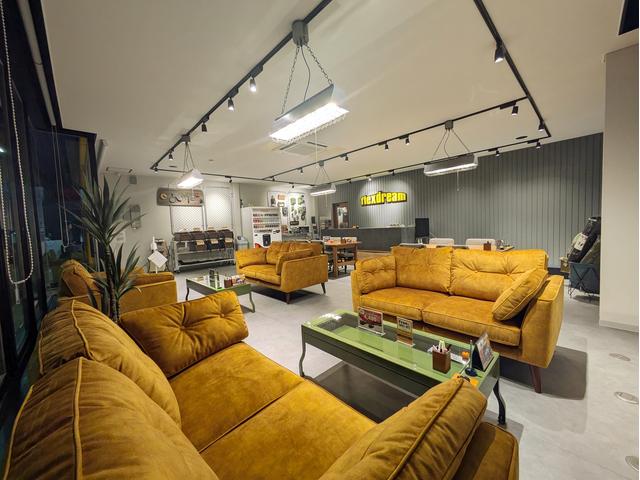 ランクル専門店 フレックス・ドリーム ランクル小牧店(4枚目)