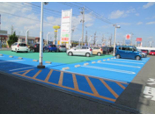 ホンダカーズ東海 稲沢店(4枚目)
