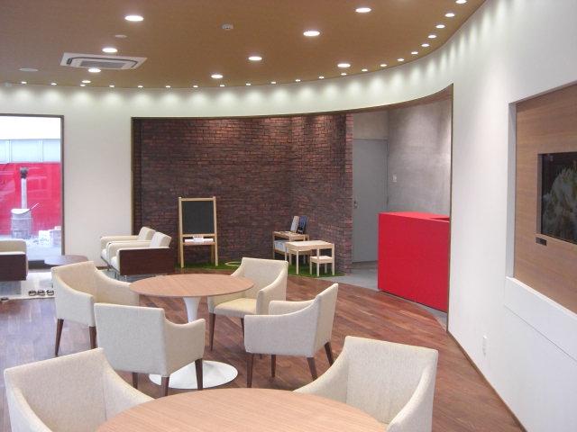 アップル下館50号店(2枚目)