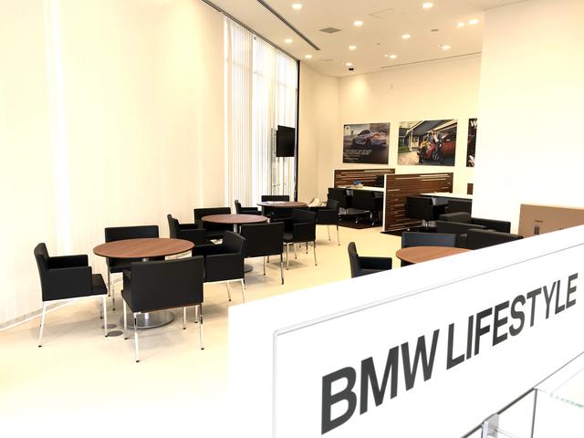 Tomatsu BMW BMW Premium Selection 江戸川(4枚目)