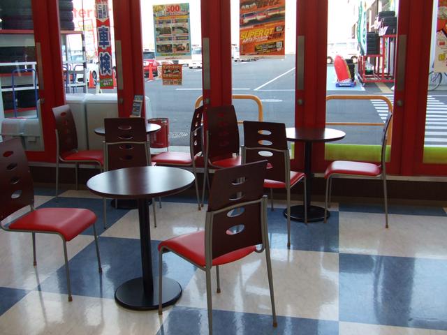 オートバックス千葉ニュータウン店 株式会社G-7・オート・サービス(3枚目)