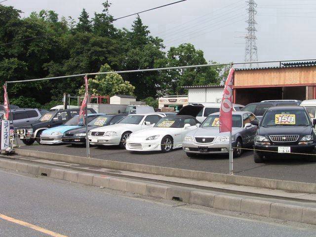 ユアーズオート 春日部店(1枚目)