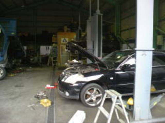 オートチャートTOPS 杉山自動車販売(4枚目)