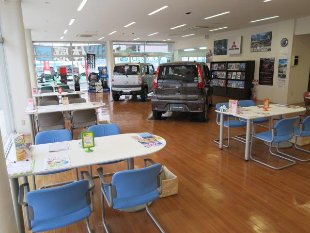 長崎三菱自動車販売(株)クリーンカー佐世保(5枚目)