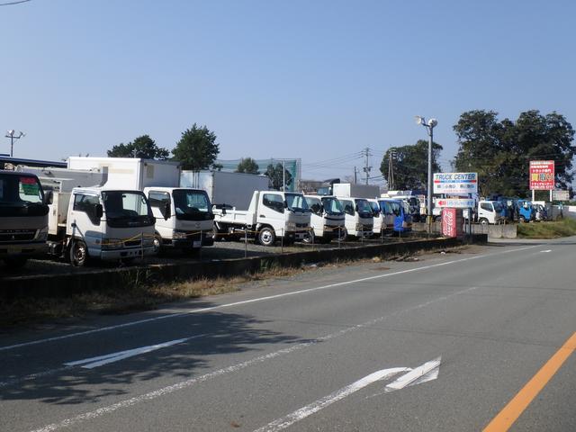 トラックセンター(3枚目)