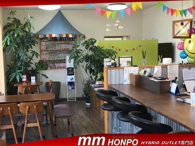 カーコレクションエムエム本舗 アウトレット専門店(2枚目)