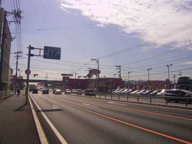 河野商事(有)(3枚目)