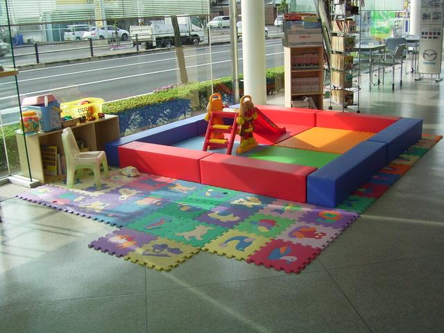 マツダオートザム福山南ユーカーランド(4枚目)