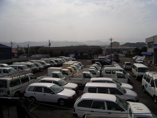 株式会社上村自動車商会 本店(4枚目)