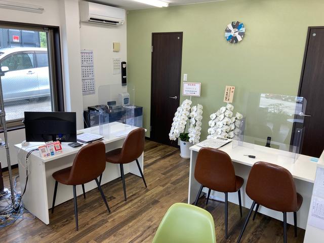 trustin トラスティン(3枚目)
