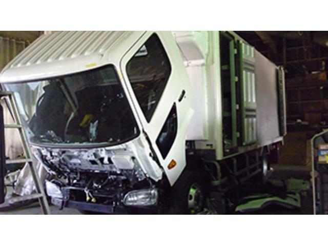 とやのトラックステージ とやの自動車工業(株) トラック市 新潟中央店(3枚目)