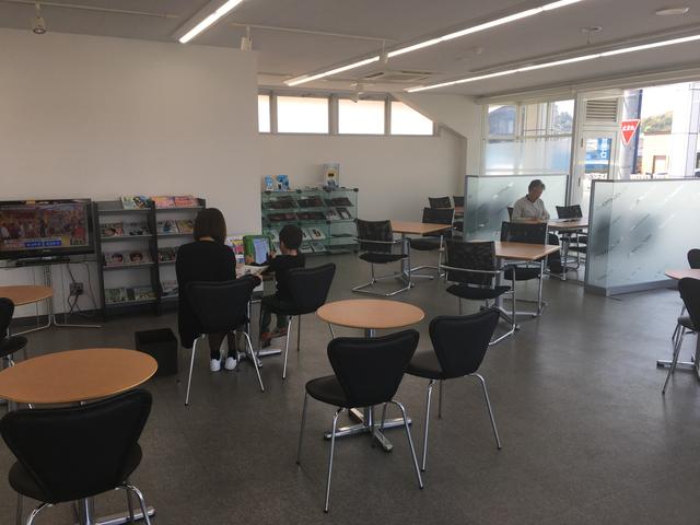 (株)西四国マツダ 新居浜店(4枚目)