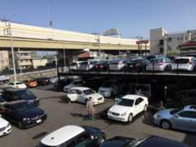 (株)サンライズオート 本社展示場(3枚目)