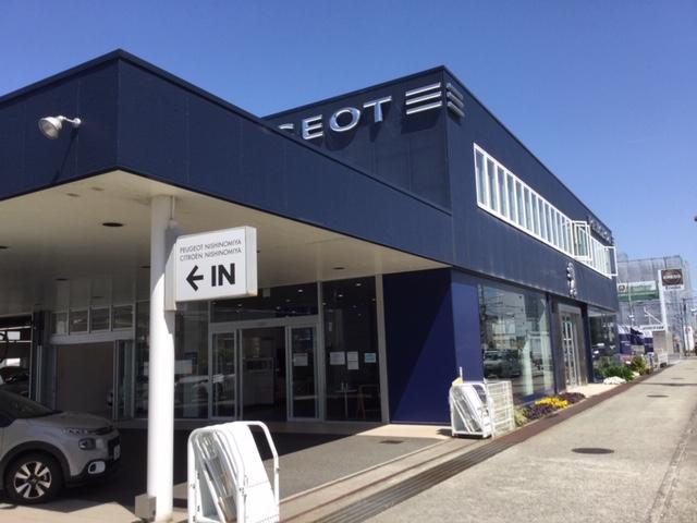 PEUGEOT西宮(2枚目)