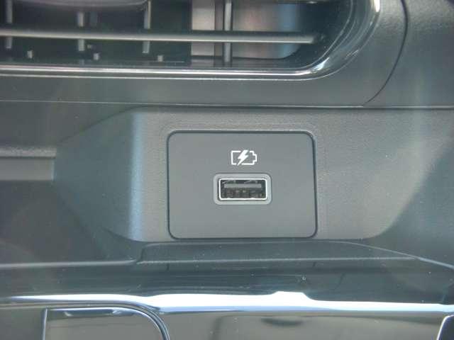 デイズ 660 X 4WD ブレーキサポート サイドカメラ インテリジェントアラウンドビューモニター LDW エアコン インテリジェントキー 禁煙車 フルタイム4WD エアバッグ 寒冷地仕様 キーフリー バックカメラ ABS(19枚目)