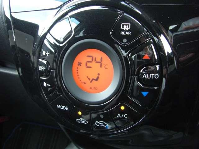 ノート 1.2 e-POWER X 禁煙 360°カメラ 記録簿付 Rカメラ 運転席助手席エアバック レーンキープ AUTOエアコン 1オーナー 盗難防止システム ナビTV AW サイドカメラ 運転席エアバッグ キーレスエントリー(14枚目)