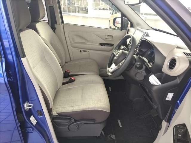 デイズ ６６０　Ｘ　禁煙１オーナー　日産認定１年保証（走行無制限（8枚目）