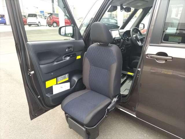 ルークス 　６６０　ハイウェイスターＸ　助手席スライドアップシート　禁煙１オーナー　日産認定２年保証（走行無制限）　【メーカーＯＰ：快適パックＢ／ハンズフリーオートスライドドア（両側）】　純正９インチナビ地デジ（12枚目）