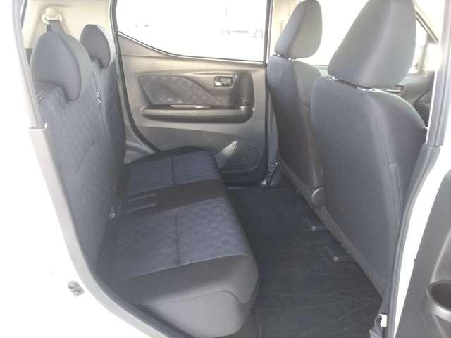 デイズ ハイウェイスター　Ｘ　４ＷＤ　寒冷地仕様　禁煙１オーナー　２０２３年９月マイナーチェンジ後　【メーカーＯＰ：全周囲カメラ／ナビ取付パッケージ】　オーディオレス　衝突被害軽減ブレーキ　踏み間違い衝突防止アシスト　ＬＥＤ（9枚目）