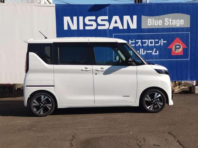 ルークス ハイウェイスターＧタボアバンクロムプロパイロットＥＤ　禁煙１オーナー　２０２２年９月仕様向上後　［メーカーＯＰ：快適パック（リアシーリングファン／リアロールサンシェード］　純正９インチナビ地デジ　全周囲カメラ　ナビ連動ドラレコ前後　両側オートスライドドア（6枚目）