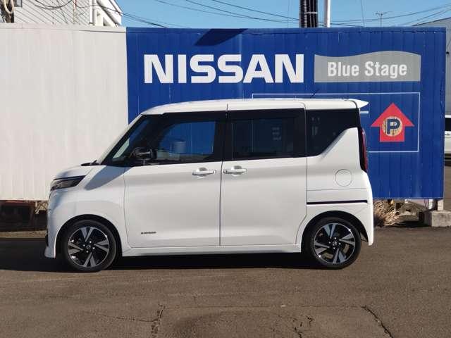 ルークス ハイウェイスターＧタボアバンクロムプロパイロットＥＤ　禁煙１オーナー　２０２２年９月仕様向上後　［メーカーＯＰ：快適パック（リアシーリングファン／リアロールサンシェード］　純正９インチナビ地デジ　全周囲カメラ　ナビ連動ドラレコ前後　両側オートスライドドア（7枚目）