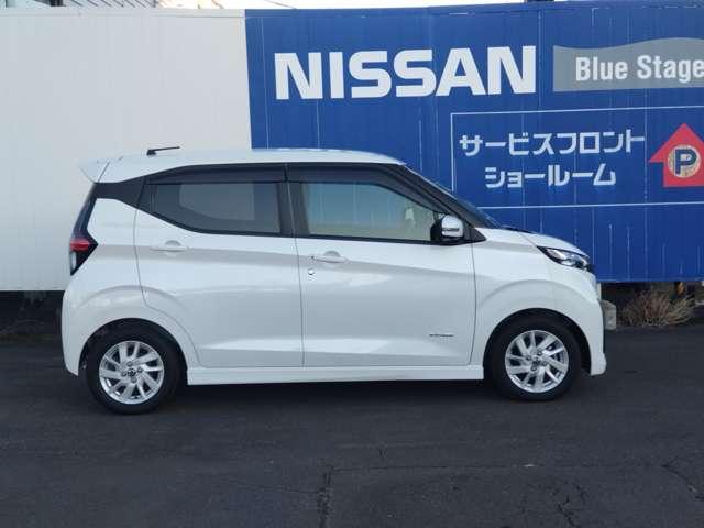 デイズ ハイウェイスター　Ｘ　プロパイロットエディション　禁煙１オーナー　２０２０年８月仕様向上後（先進安全装備拡充）　純正９インチナビ地デジ　全周囲カメラ　社外ドラレコ前後　衝突被害軽減ブレーキ　踏み間違い衝突防止アシスト　車線逸脱防止支援システム　ＬＥＤ（6枚目）