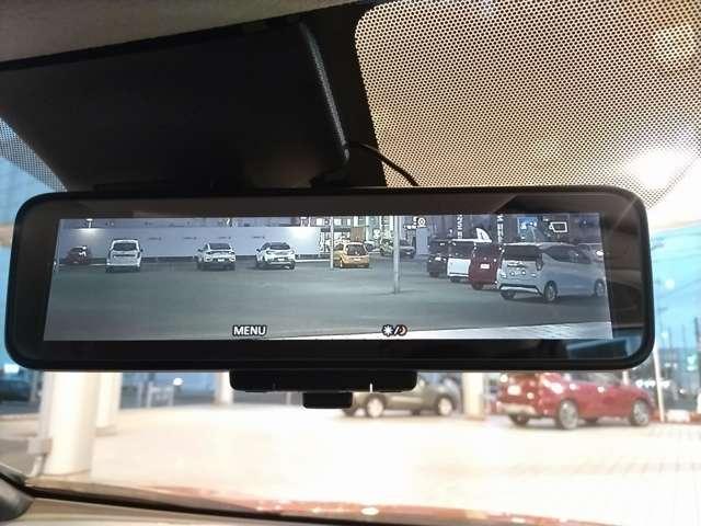 リーフ ｅ＋　Ｘ　アルミホイール　ＣＤナビ　エアバッグ　エアコン　パワーステアリング　パワーウィンドウ　ＡＢＳ（13枚目）