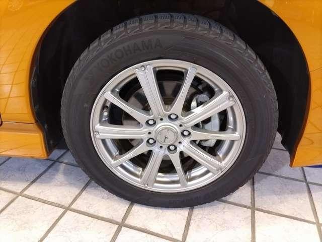 リーフ ｅ＋　Ｘ　アルミホイール　ＣＤナビ　エアバッグ　エアコン　パワーステアリング　パワーウィンドウ　ＡＢＳ（17枚目）